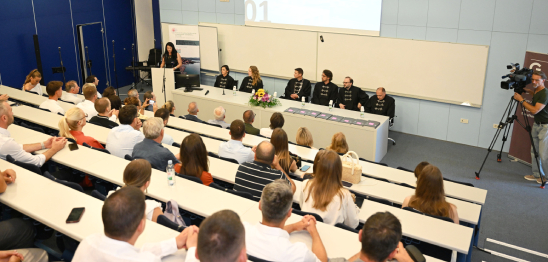 Zamjenik predsjednice HKIG-a dr. sc. Danko Holjević na proslavi Dana Građevinskog fakulteta u Rijeci, sl. 2